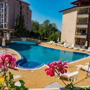 Lejlighedshotel Sunny Hills - Menada